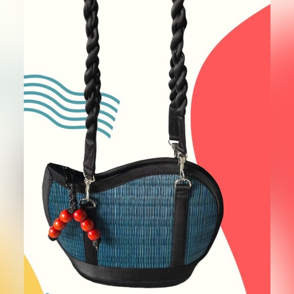 Baskets of Cambodia! Mini Kiri Wave Bag in Baby Blue - Picture 1 of 11